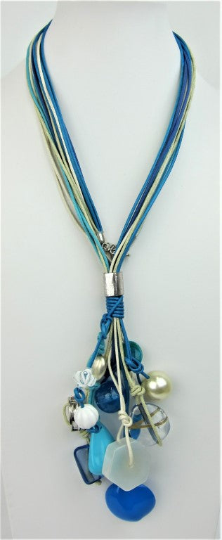 2G560-Chunky Italian Vintage Bead Costume Necklace