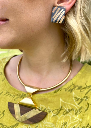 2M118-Designer Gold Necklace With Pendant