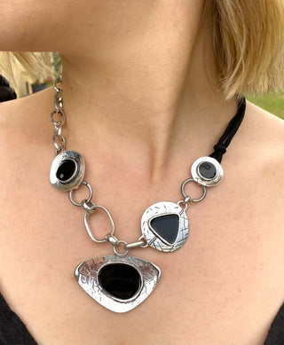 2M717-Silver Plated Metal And Enamel Inlay Necklace