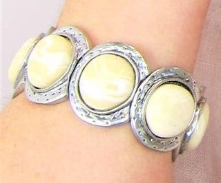 Cream And Silver Plated Stretch Bracelet