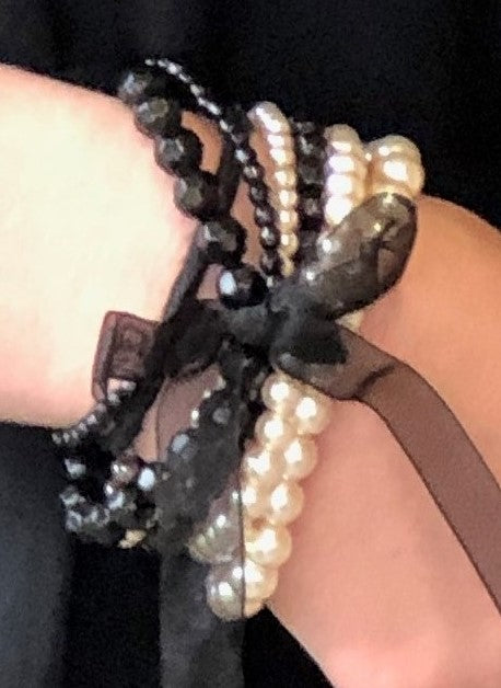 Pearl And Black Crystal Stretch Bracelet