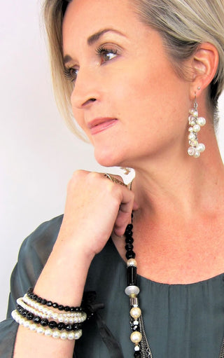 Pearl And Black Crystal Stretch Bracelet