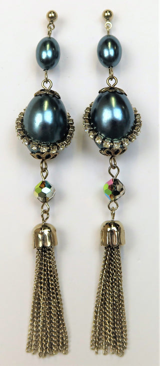 5A062-Drop Earrings with Chain Tassel
