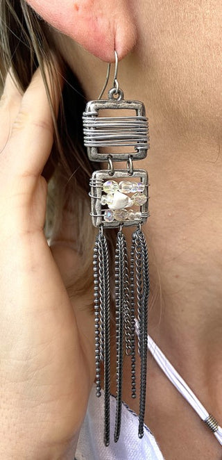 5E02-Earrings With Chain Tassels