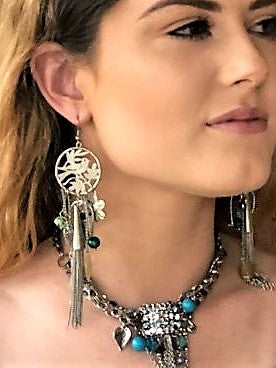 Stunning long fashion earrings, beautiful fashion earrings, immitation jewellery, conti moda earrrings, conti moda fashion online, 
